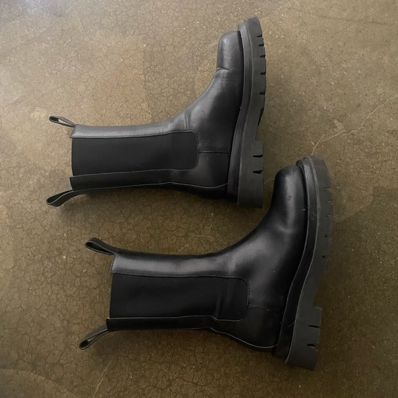 COPY - Bottega Veneta “The Lug” Boot - Picture 3 of 5